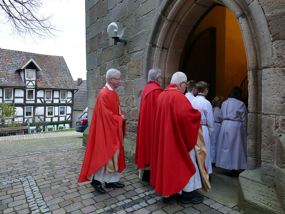 Firmung 2017 in Naumburg (Foto: Karl-Franz Thiede)